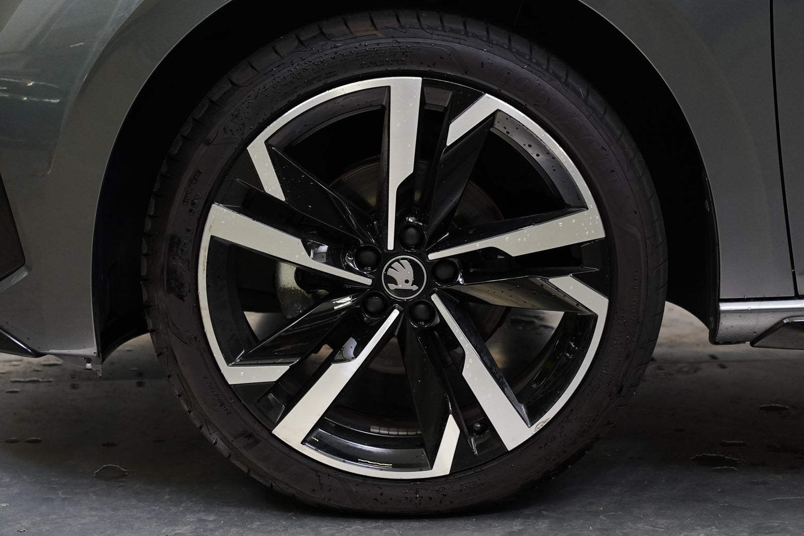 Škoda Scala 1.5 TSI 110 kW DSG MonteCarlo – foto 10