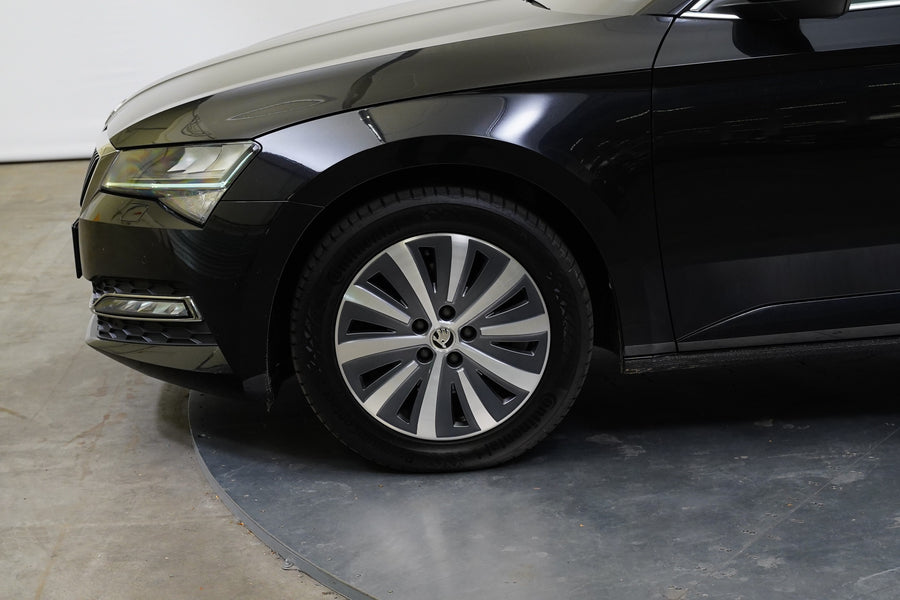 Škoda Superb 2.0 TDI 110 kW Style – foto 10