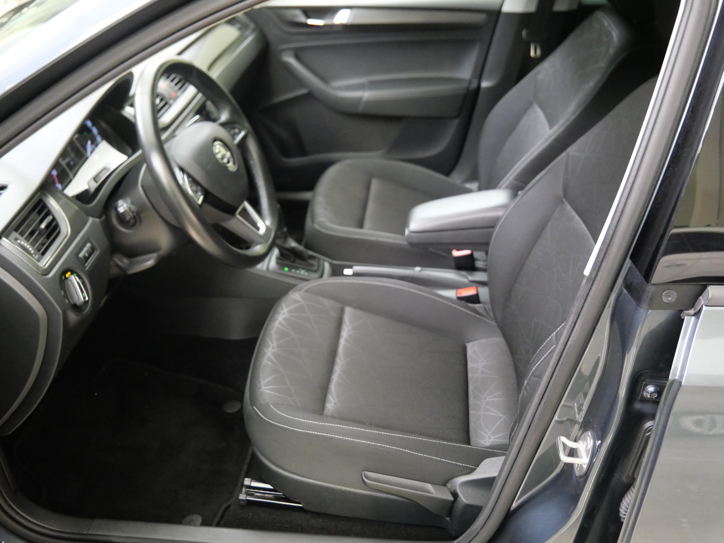 Škoda Rapid Spaceback 1.4 TSI 92 kW Clever