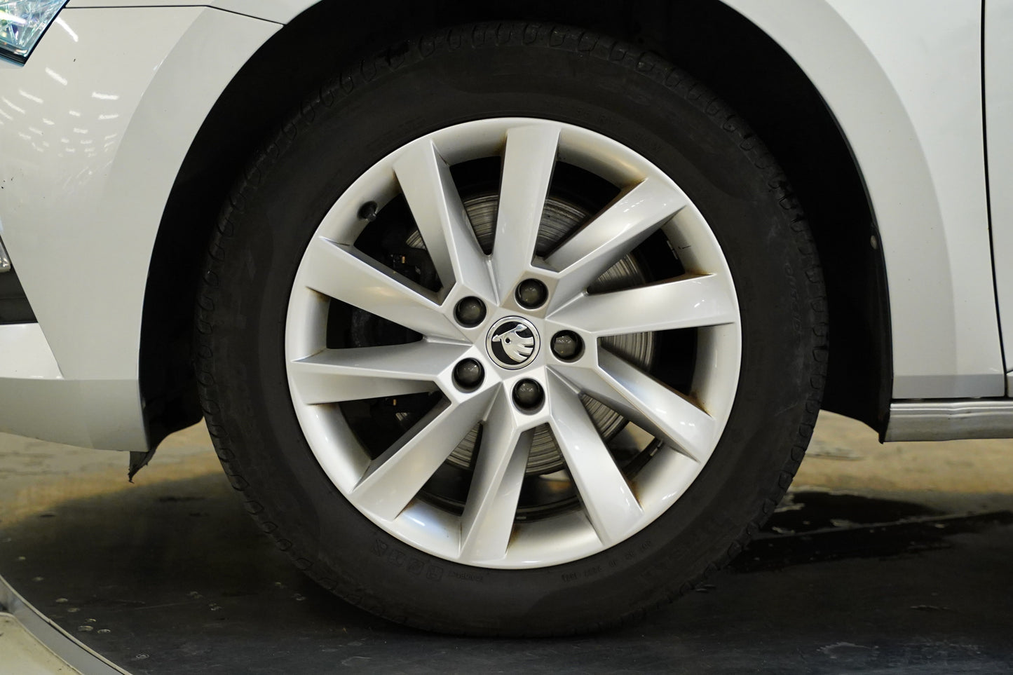 Škoda Superb 2.0 TDI 147 kW 4x4 DSG Style+