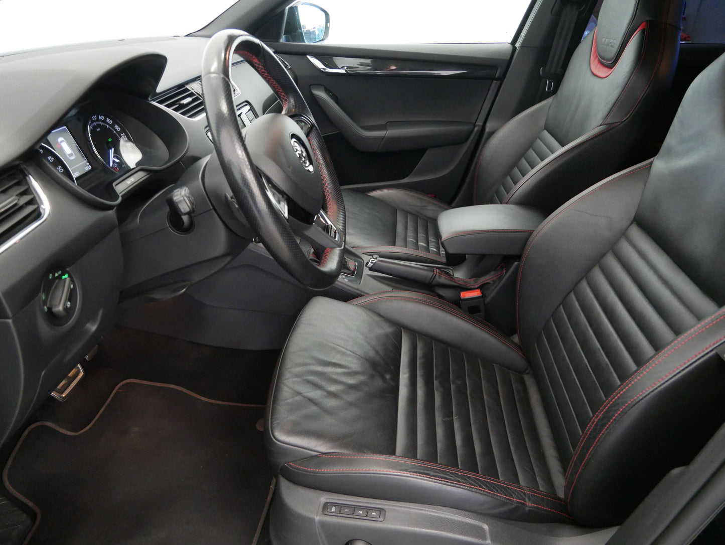 ŠKODA Octavia RS 2.0 TDI 135 kW