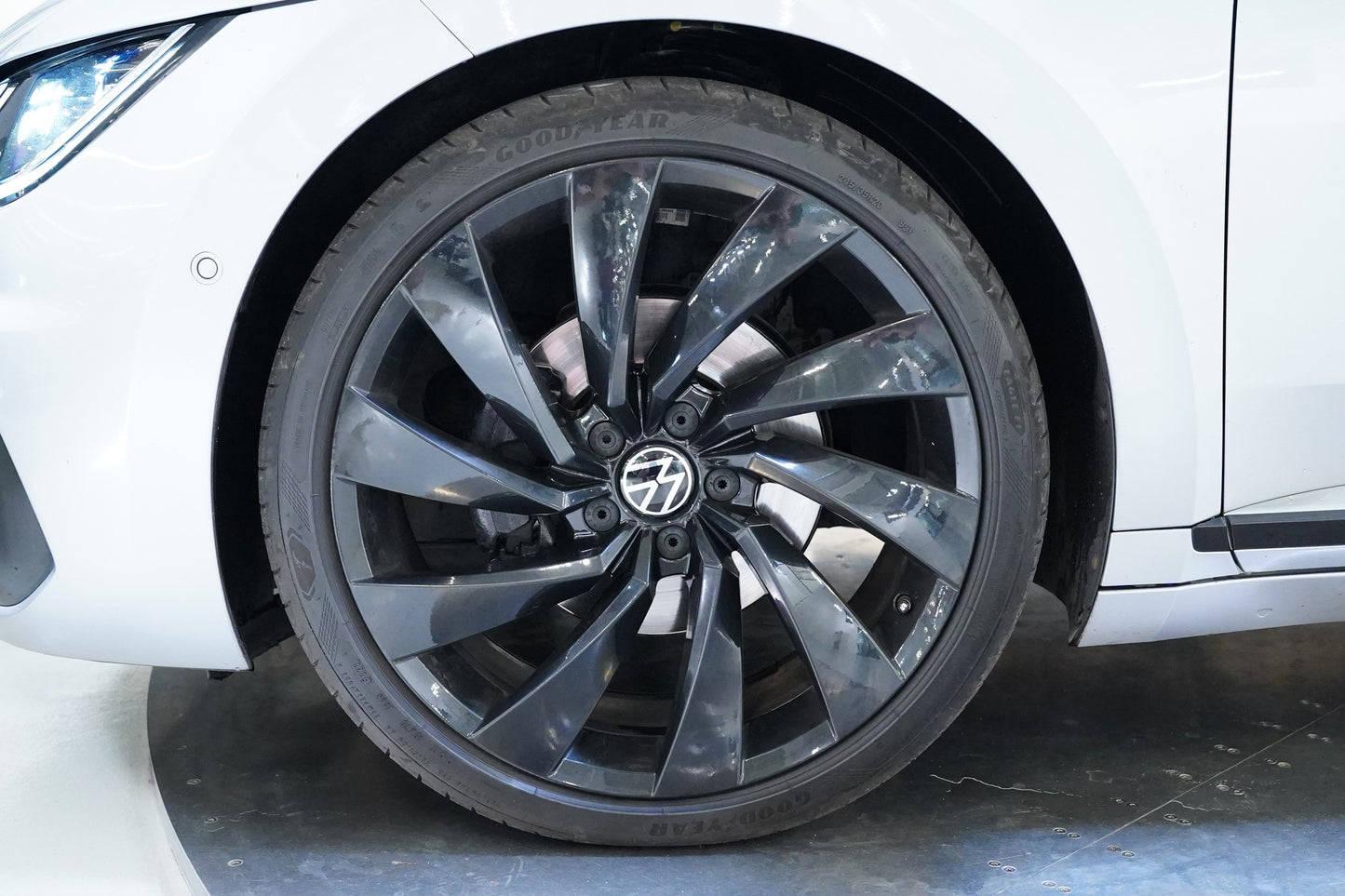 Volkswagen Arteon 2.0TDI 140KW R-LINE