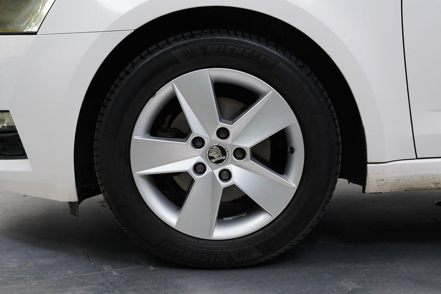 Škoda Octavia 1.6 TDI 85 kW Ambition – foto 10