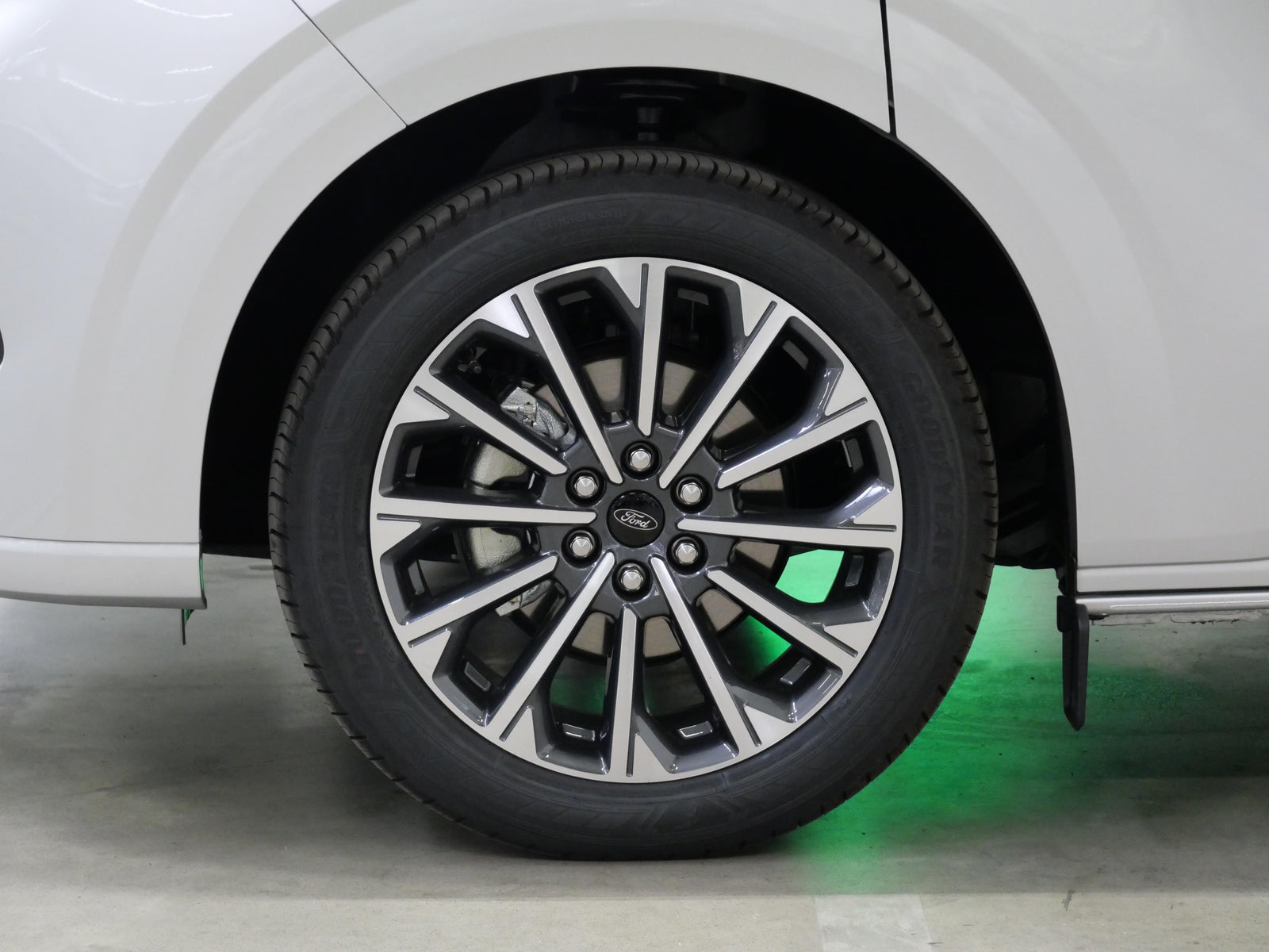 Ford Tourneo Custom 2.0 EcoBlue 125 kW Titanium X – foto 10