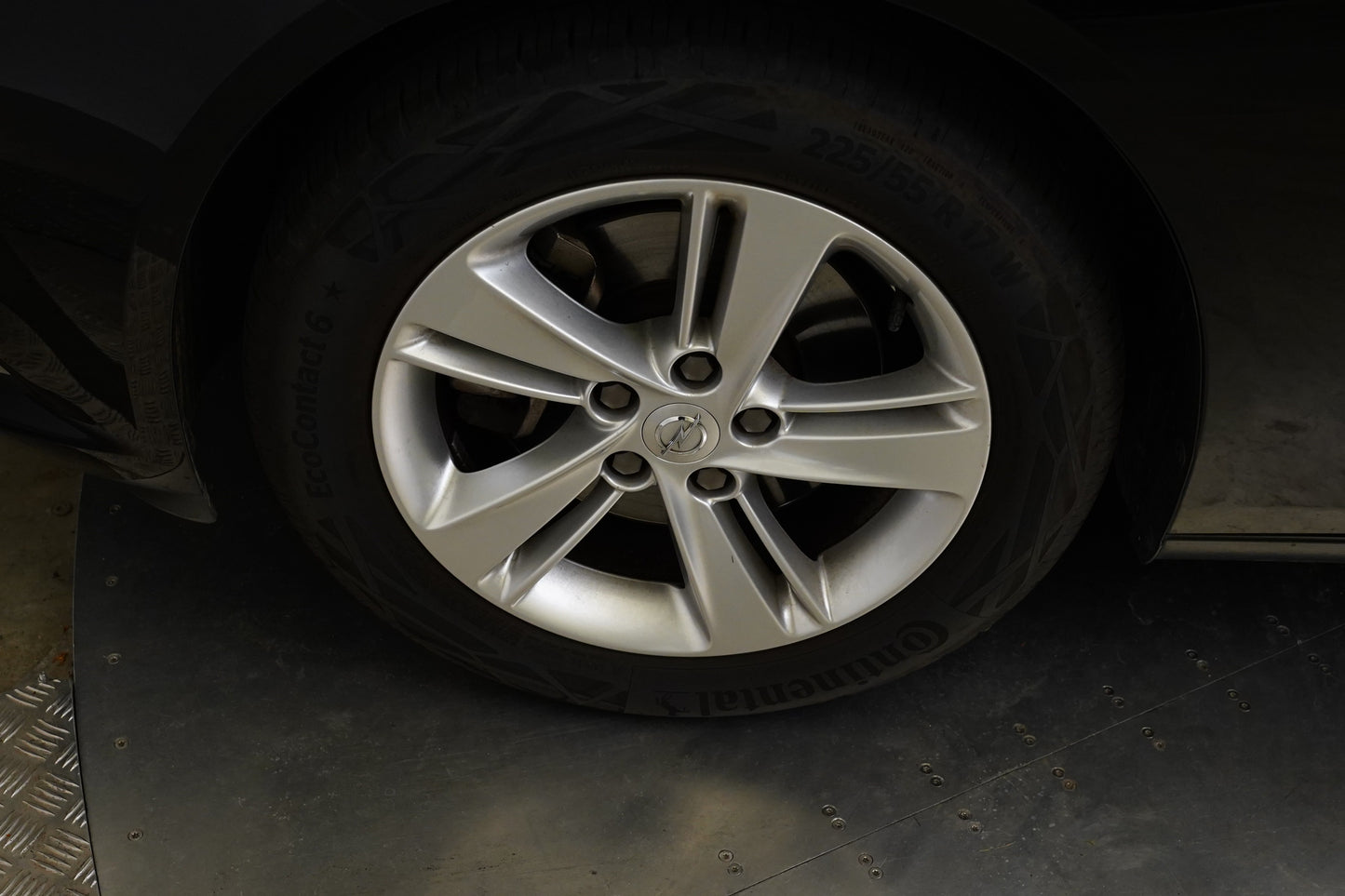 Opel Insignia 1.5 Turbo 121 kW Automatik