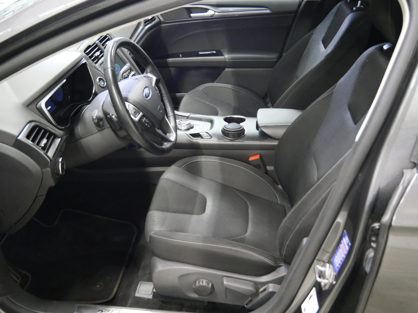 Ford Mondeo 2.0 EcoBlue 140 kW Titanium