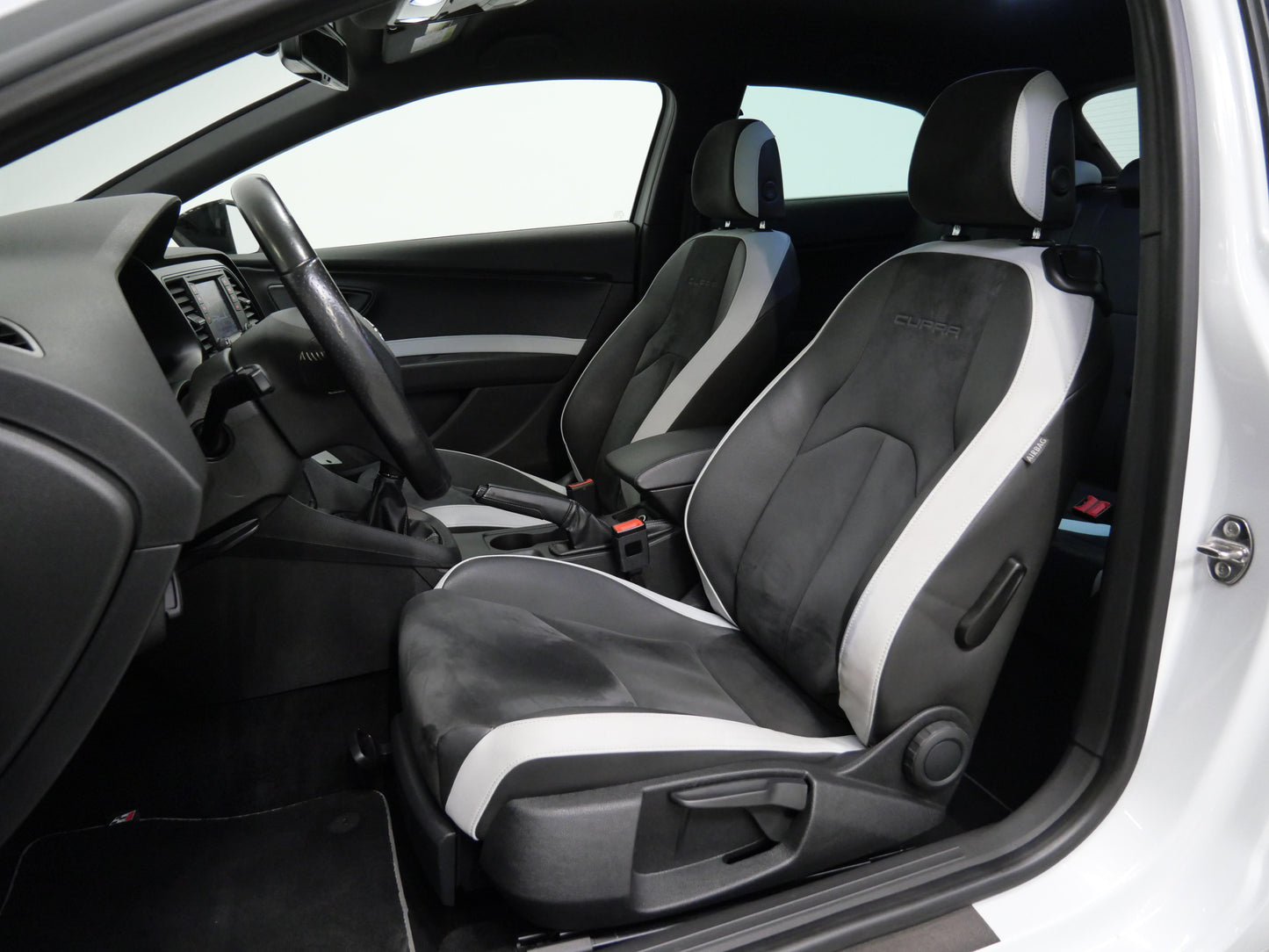 Seat Leon 2.0 TSI 206 kW Cupra 280