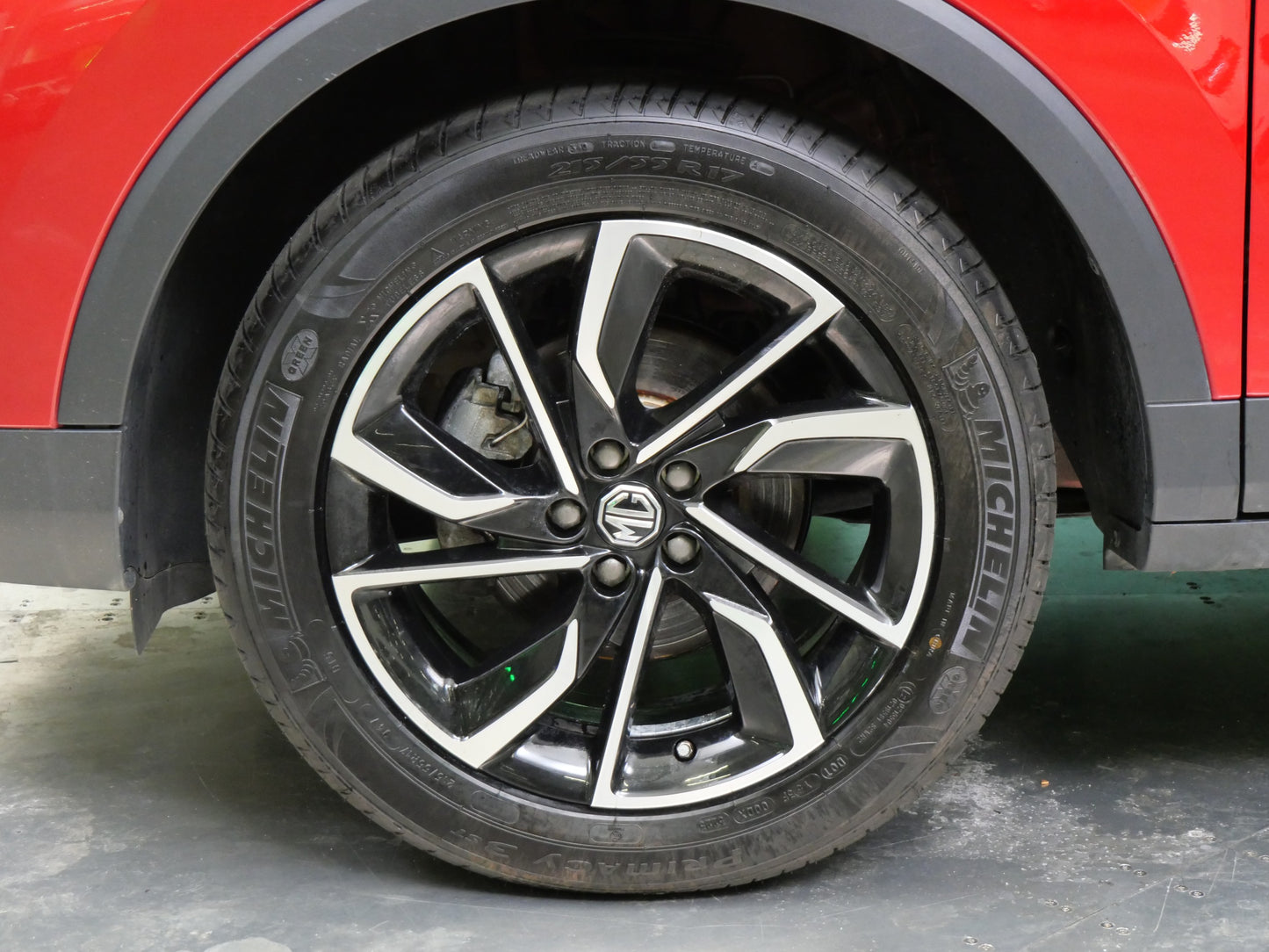 MG ZS 1.0 TGI 82 kW AUT Exclusive