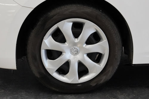 Mazda 3 1.5 Skyactiv-G 74 kW – foto 10