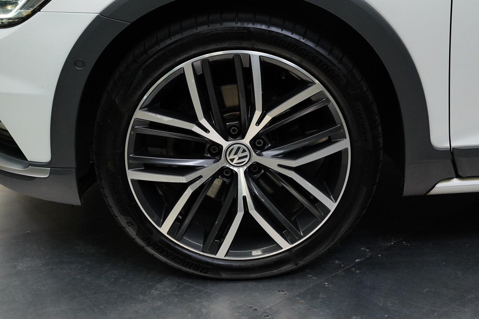 Volkswagen Passat 2.0 TDI 140 kW DSG Alltrack – foto 10