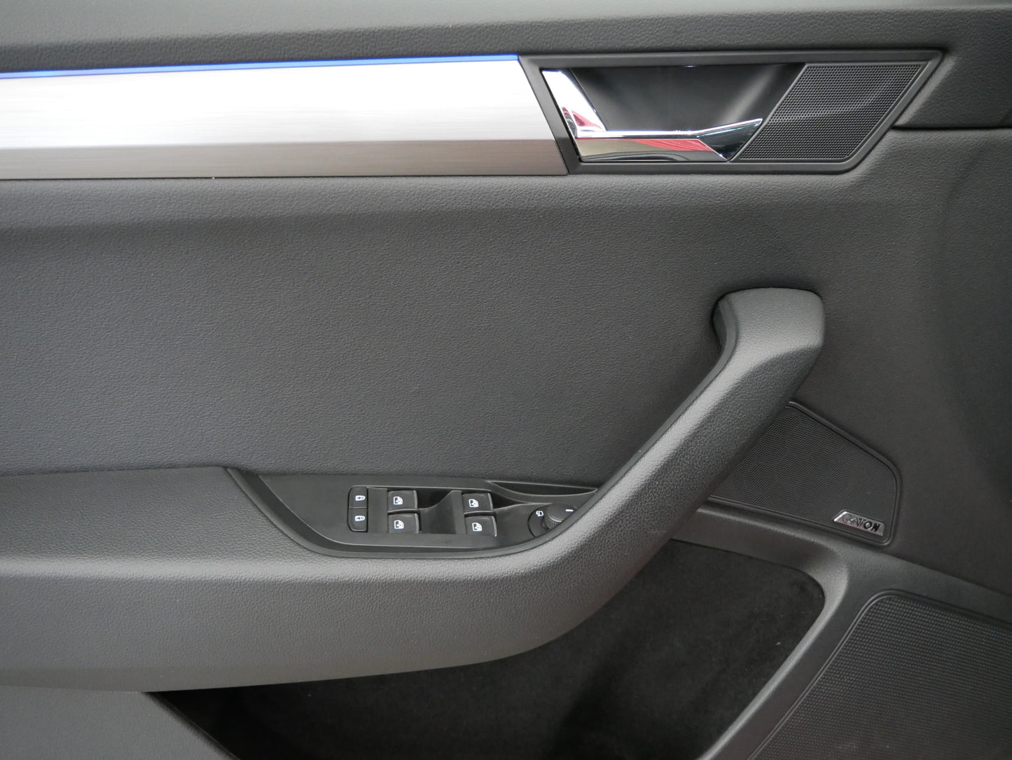Škoda Superb 2.0 TDI 110 kW Style Plus