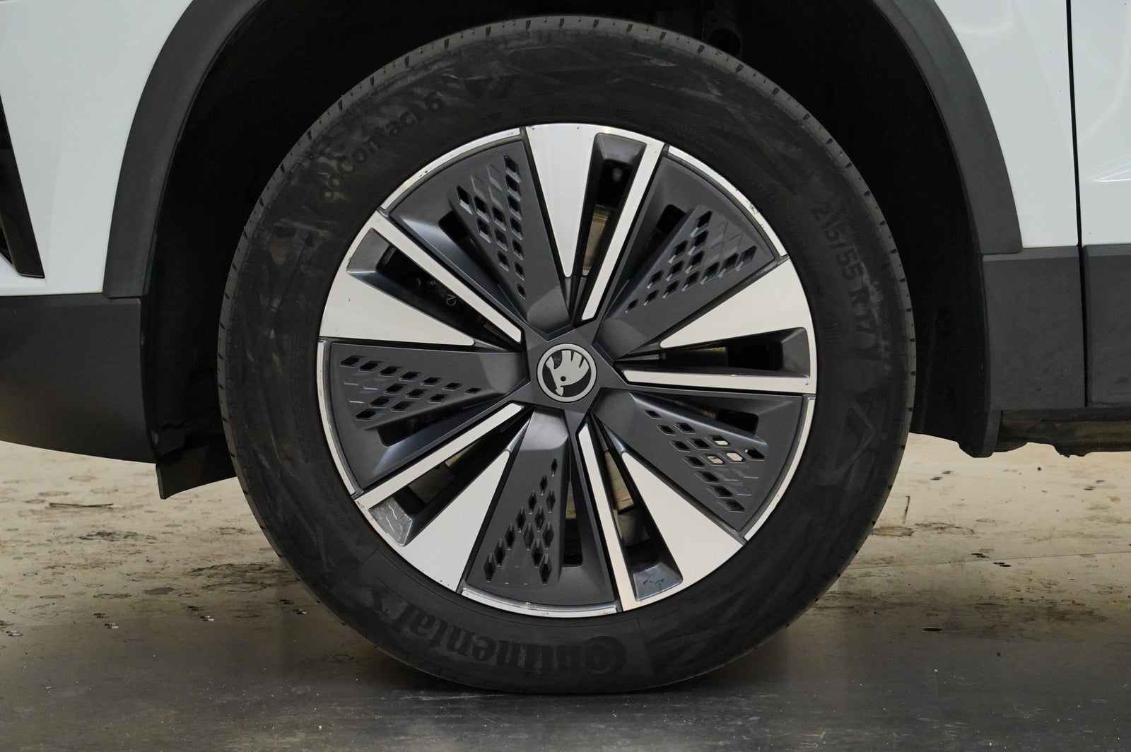 Škoda Karoq 1.5 TSI 110 kW Top Selection – foto 10