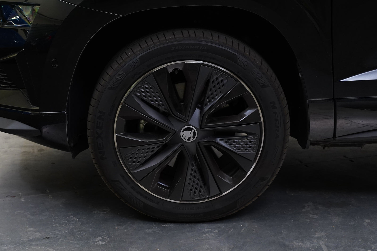 Škoda Karoq 1.5 TSI 110 kW DSG Sportline – foto 10