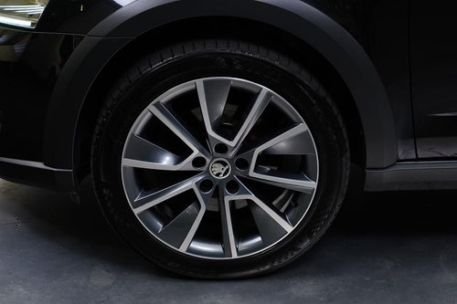Škoda Octavia 2.0 TDI 135 kW 4x4 Scout – foto 10
