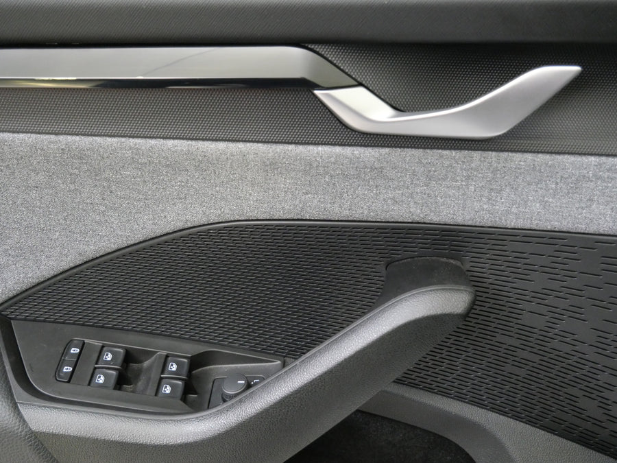 Škoda Octavia 2.0 TDI 110 kW Top Selection – foto 10