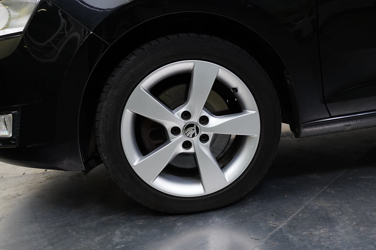 Škoda Rapid 1.6 TDI 77 kW Elegance