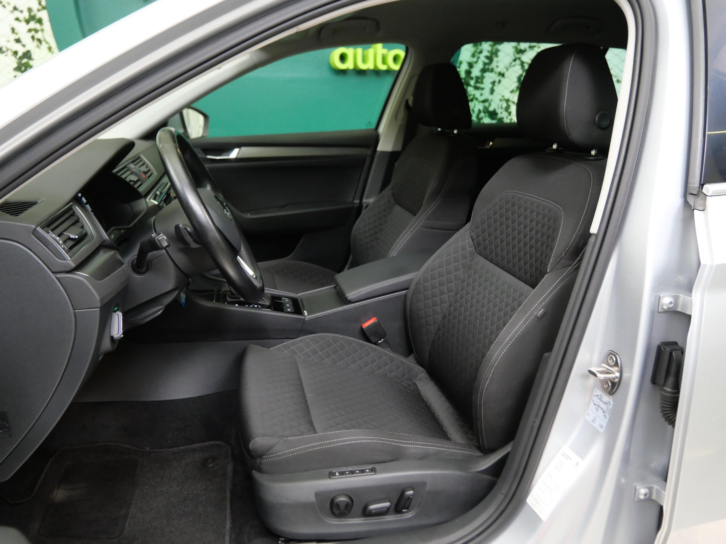 Škoda Superb 2.0 TDI 110 kW Style