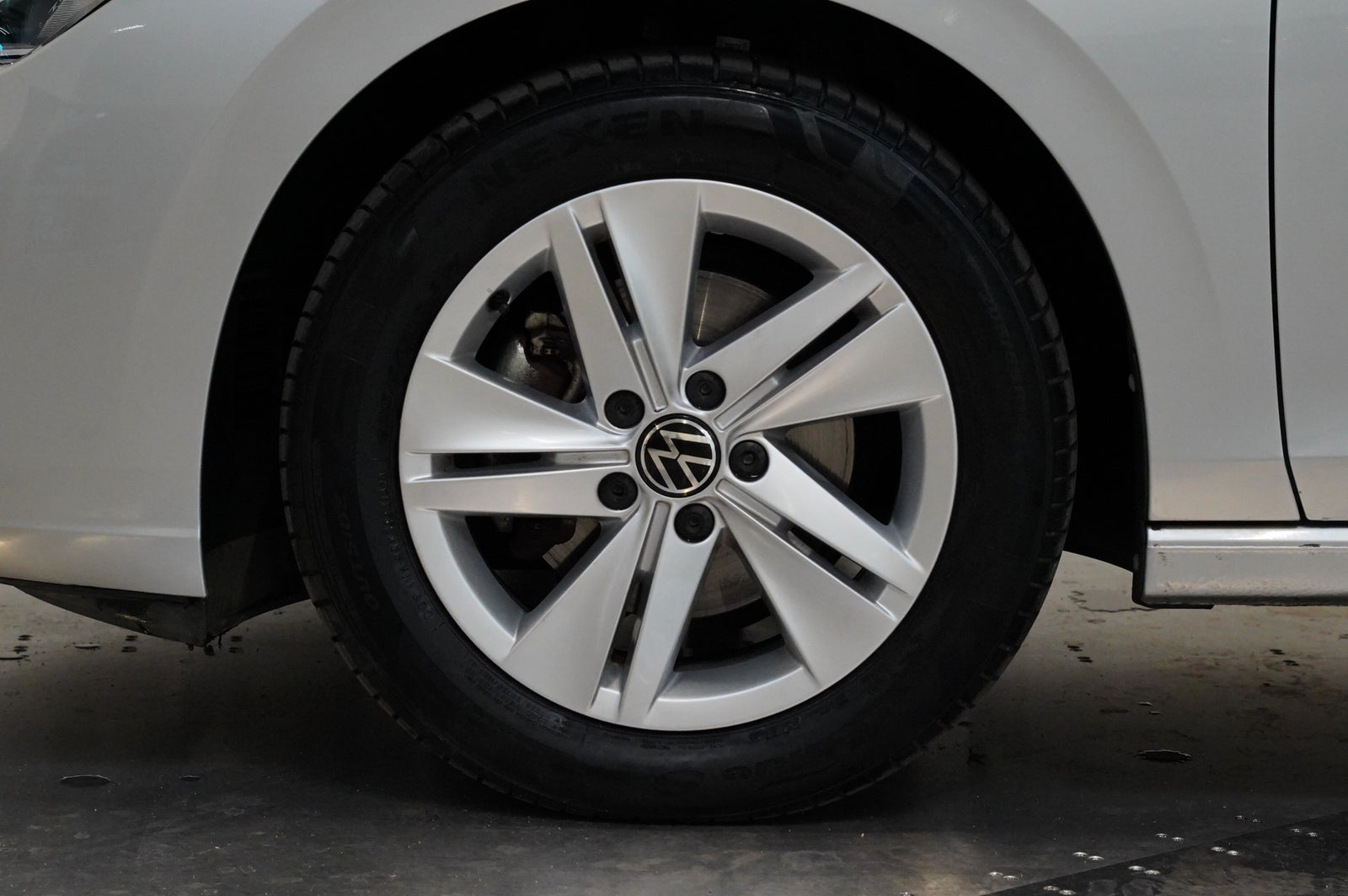 Volkswagen Golf 1.0 TSI 81 kW DSG Life – foto 10