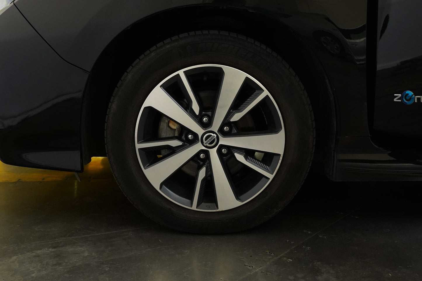 Nissan LEAF 110 kW Acenta 40 kW