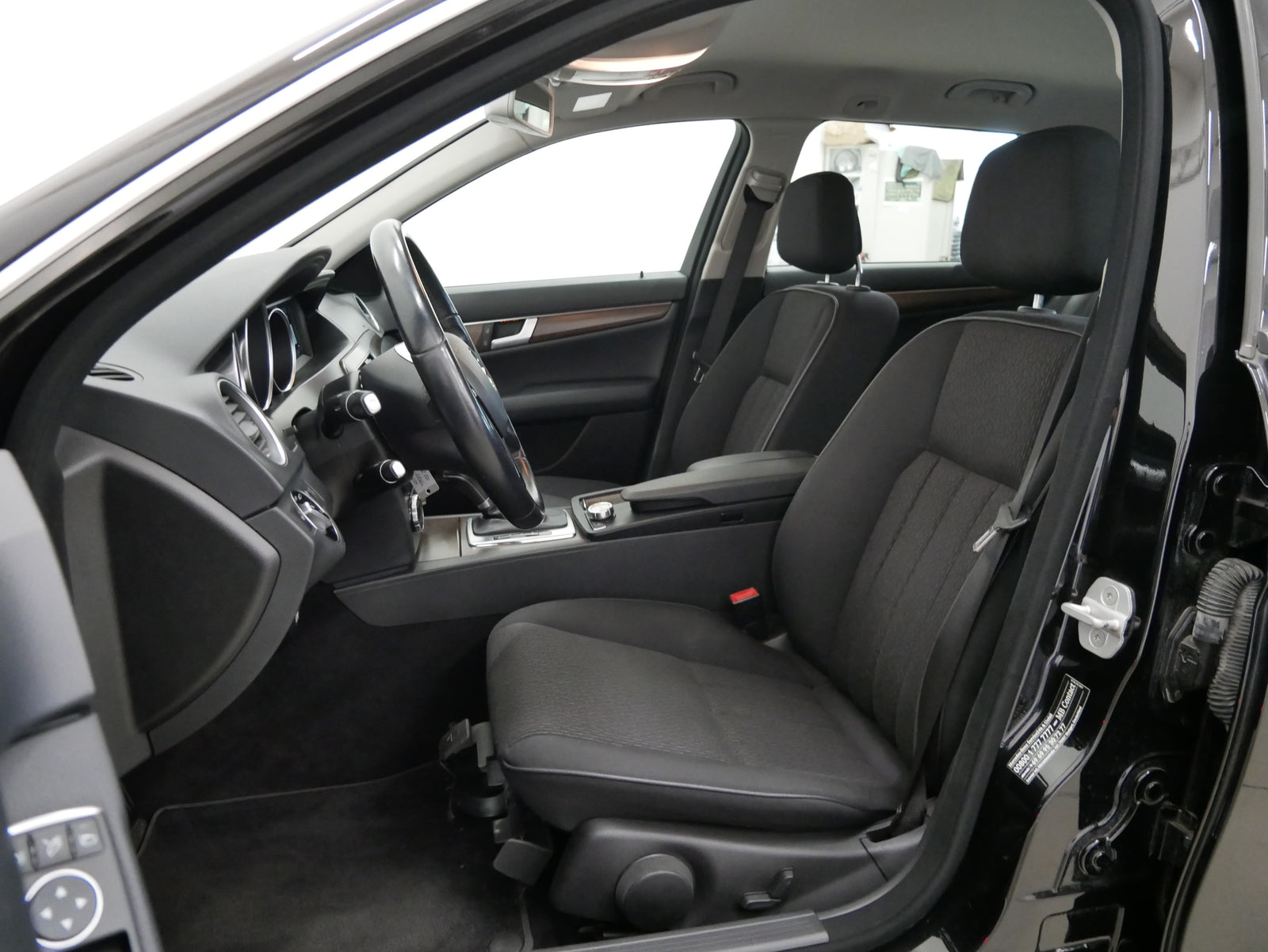 Mercedes-Benz Třídy C 200 T-CDI 100 kW Elegance – foto 11