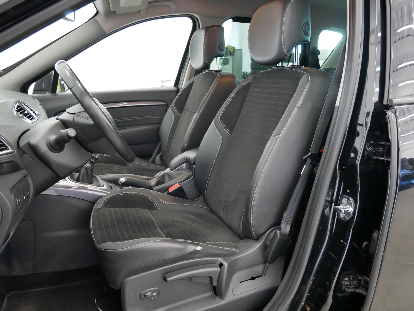 Renault Scénic 1.2 TCe 97 kW Bose Edition