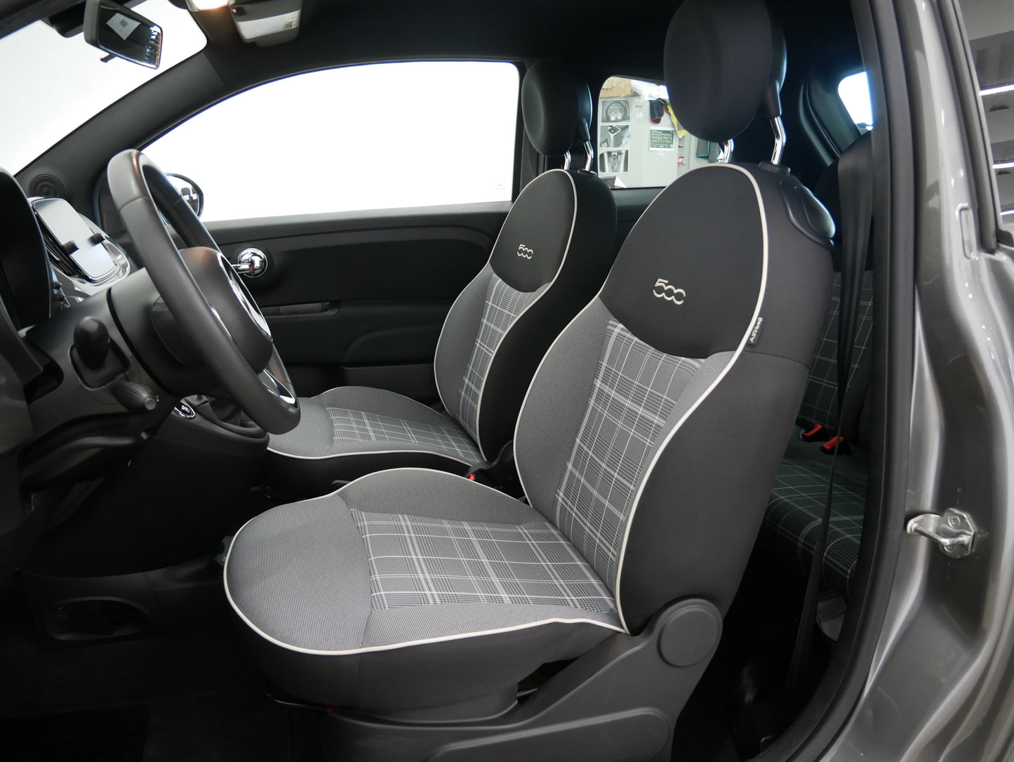 Fiat 500 1.0 Mild-Hybrid 51 kW Lounge