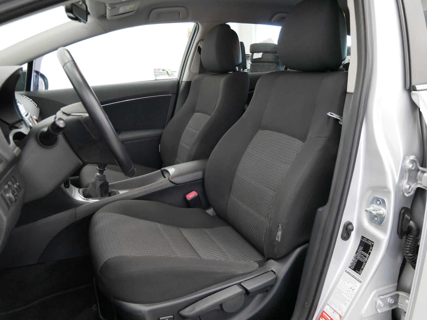 Toyota Avensis 1.6 Valve Matic 97 kW Edition