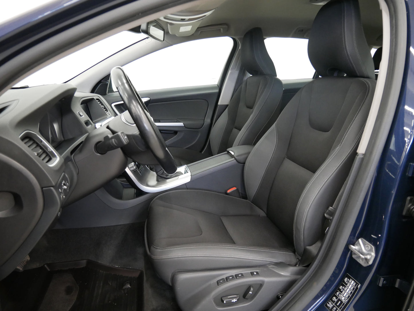 Volvo V60 D4 133kW Momentum