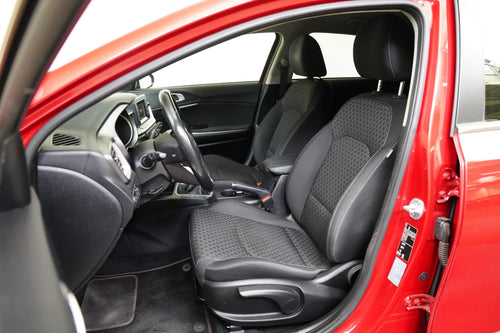 Kia Ceed 1.4 T-GDI 103 kW – foto 11
