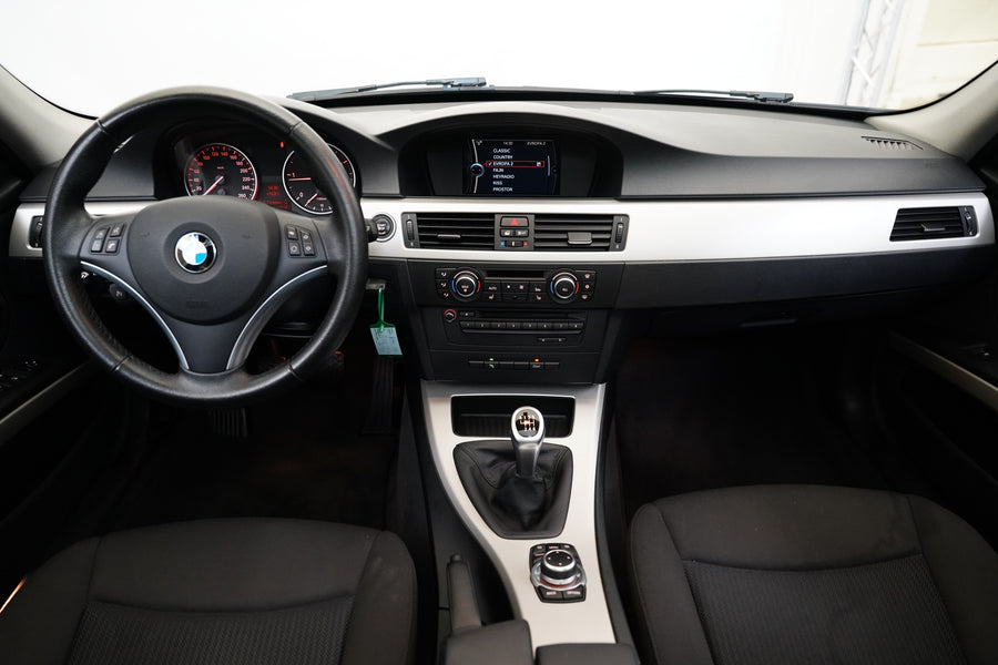 BMW Řada 3 318d 105 kW Touring – foto 11
