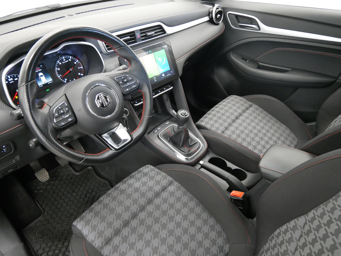 MG ZS 1.5 DVVT Essential
