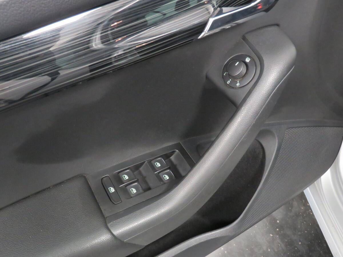 Škoda Octavia 1.6 TDI 85kW Style