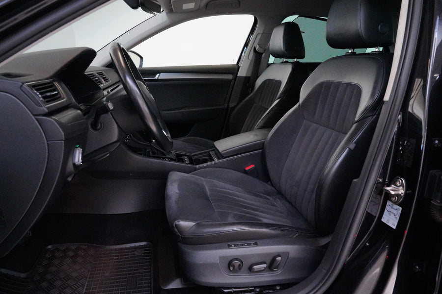 Škoda Superb 2.0 TDI 140 kW DSG Style Plus – foto 11