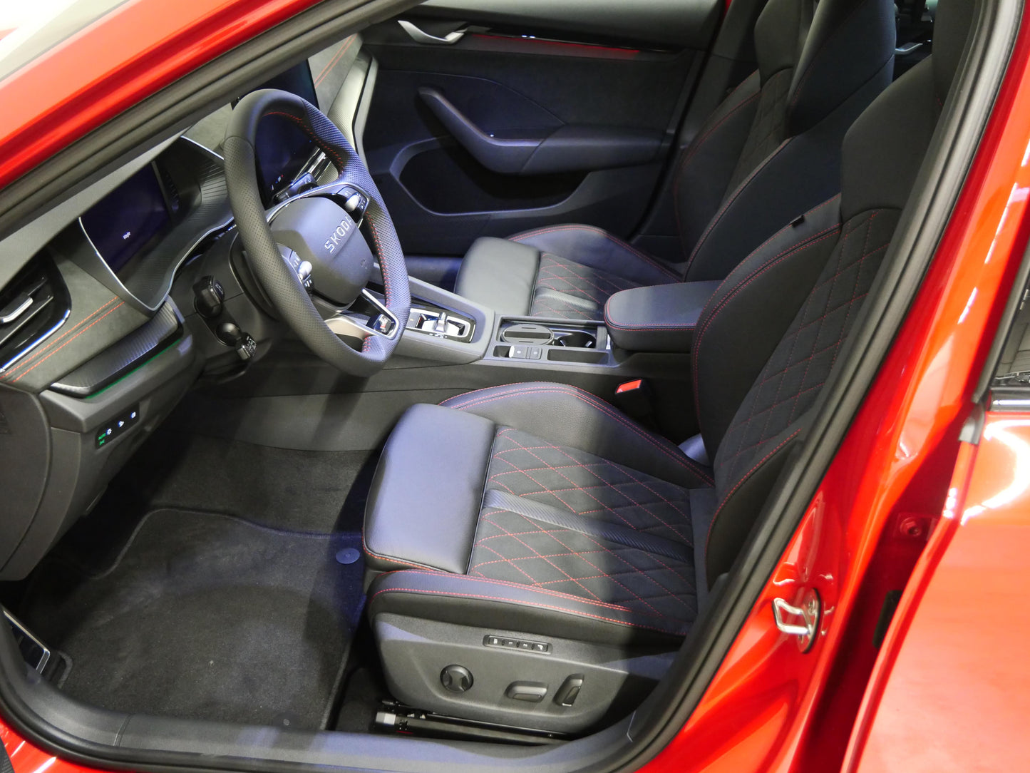 Škoda Octavia 2.0 TSI 195 kW RS