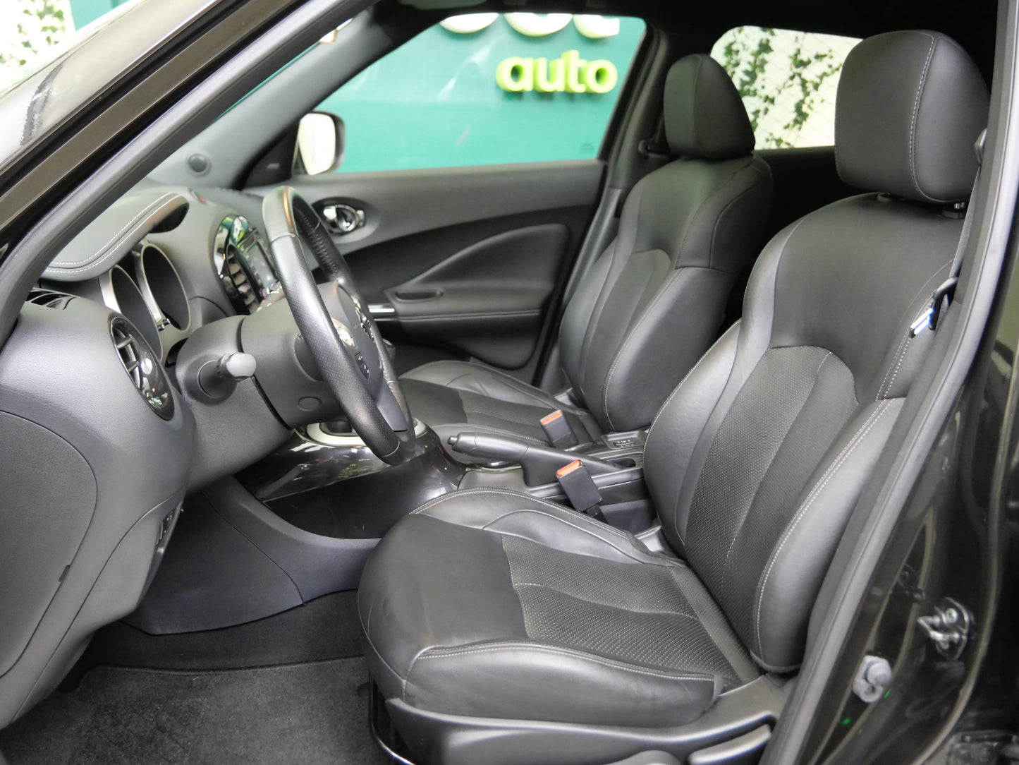 Nissan Juke 1.2 i 85 kW Tekna