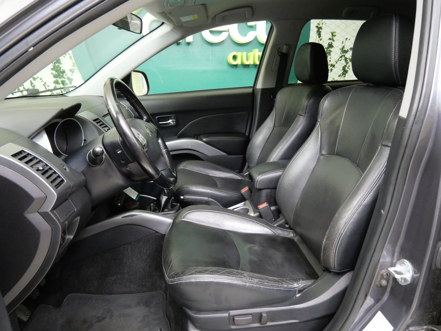 Citroën C-Crosser 2.2 HDi 115 kW Exclusive