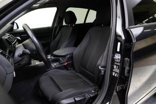 BMW Řada 1 120i 135 kW Sport Line – foto 11