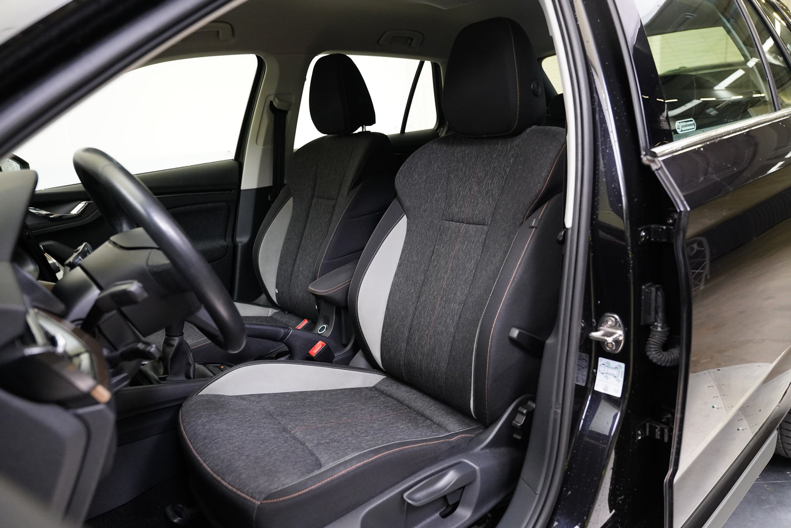 Škoda Kamiq 1.0 TSI 85 kW Style – foto 11