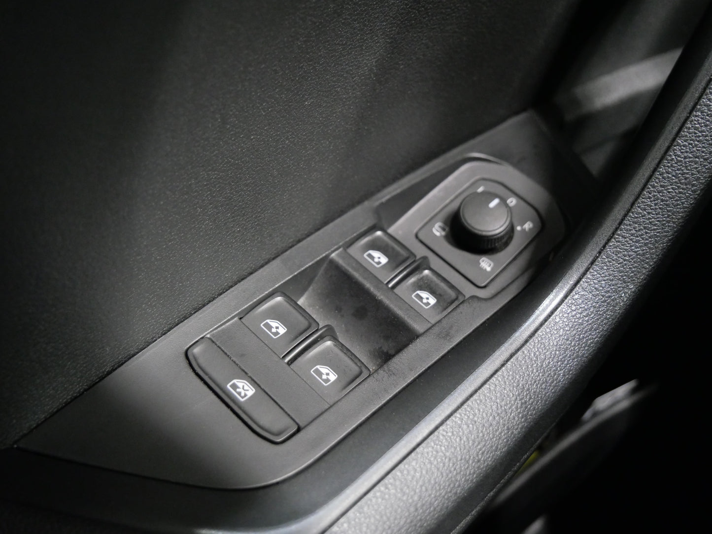 Škoda Karoq 1.5 TSI 110 kW Top Selection