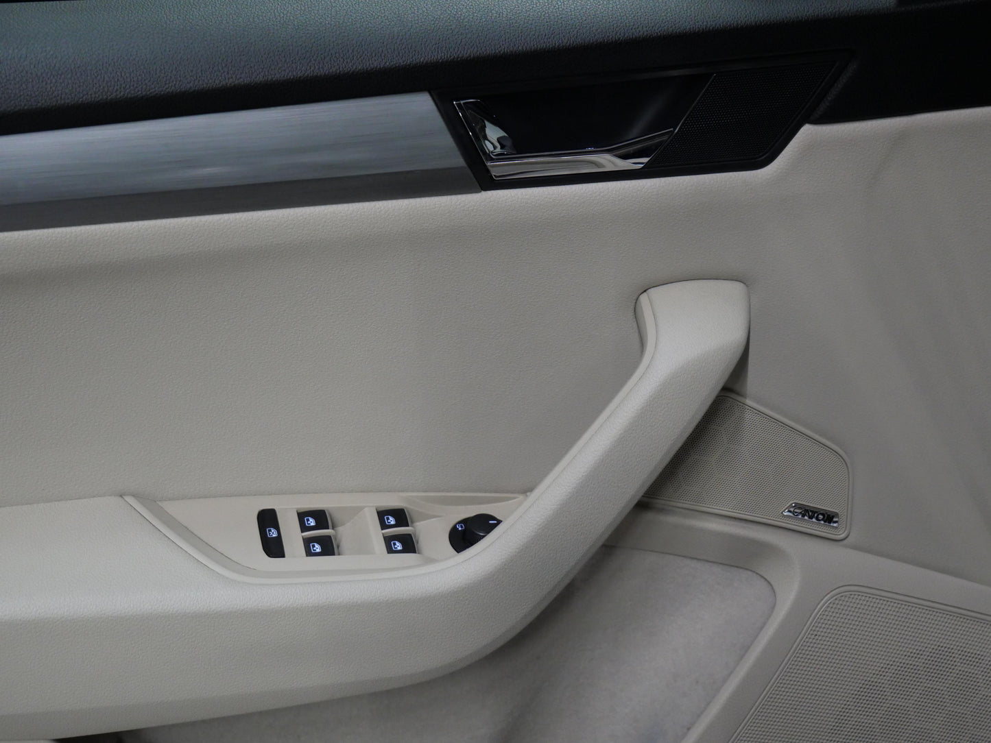 Škoda Superb 2.0 TDI 140 kW DSG Style Plus