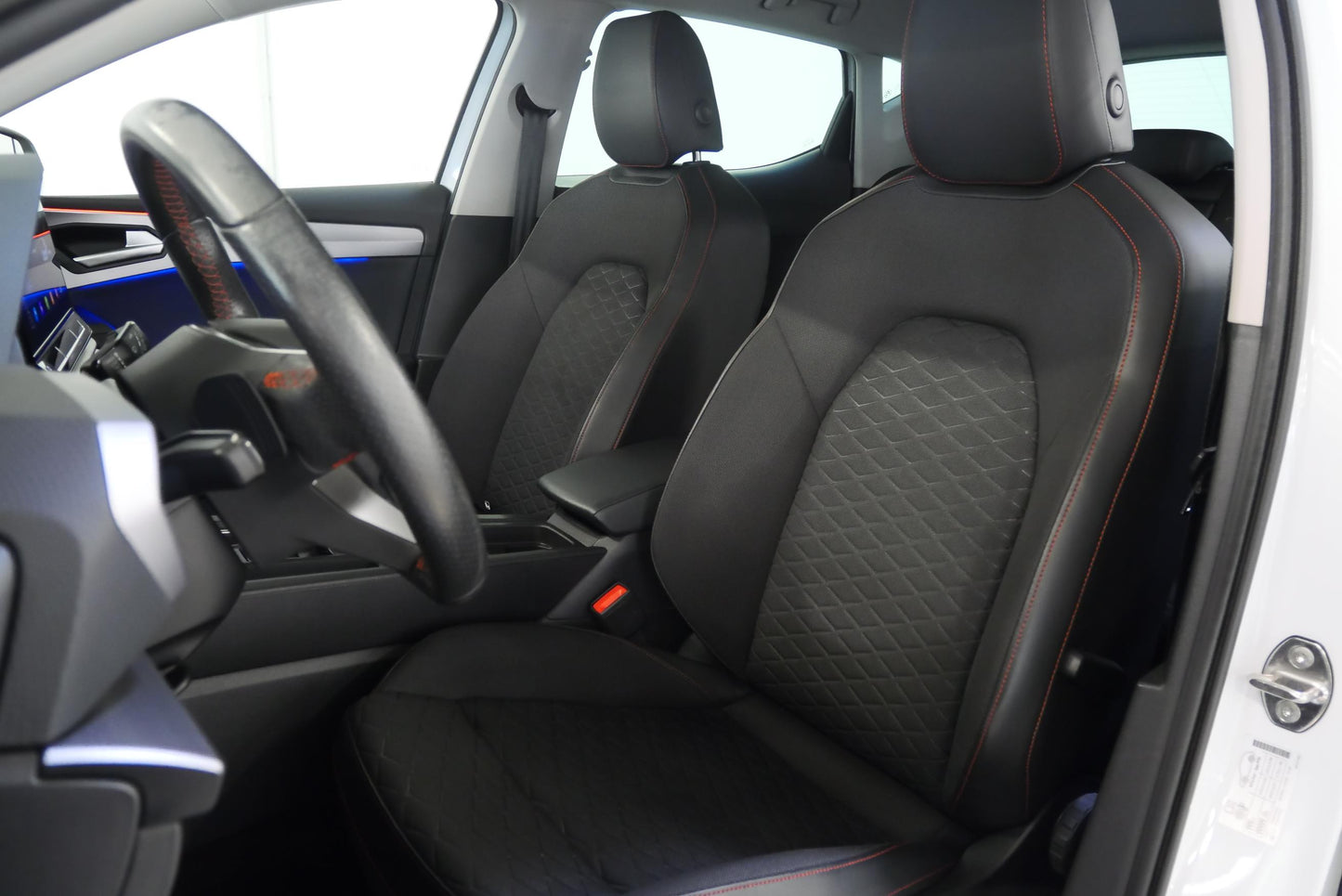 SEAT Leon 2.0 TDI 110 kW DSG FR