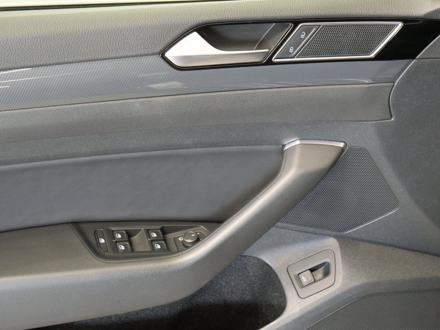 Volkswagen Arteon 2.0 TSI 140 kW R-Line