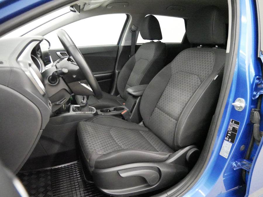 Kia Ceed 1.4 T-GDi 103 kW – foto 11