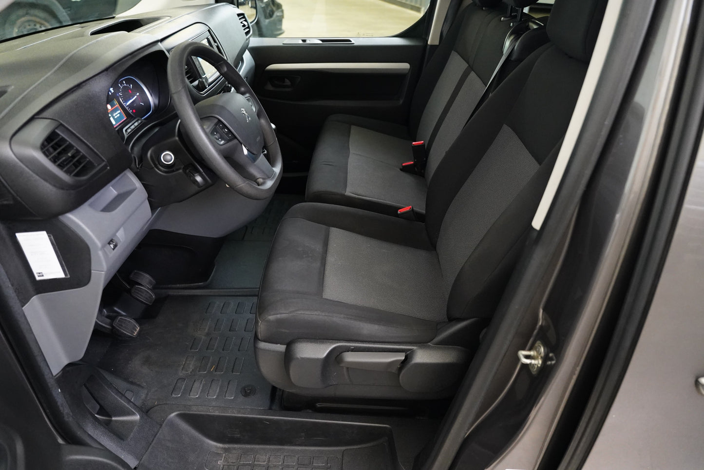 Peugeot Expert 2.0 HDi 110 kW Premium TwinCab