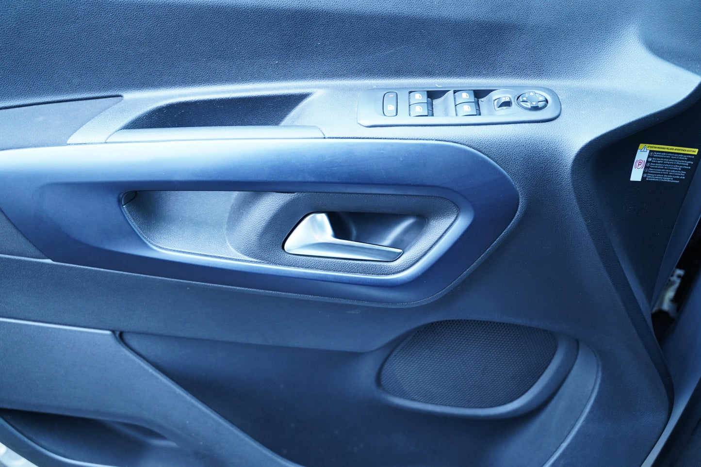 Peugeot Rifter 1.5 BlueHDI 96 kW Allure