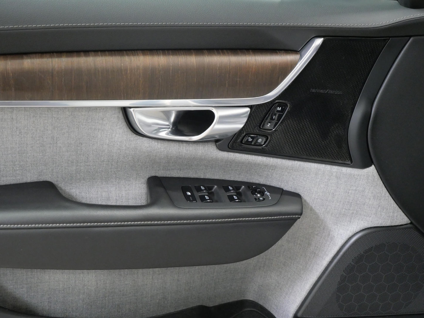 Volvo V90 2.0 B5 173 kW Cross Country