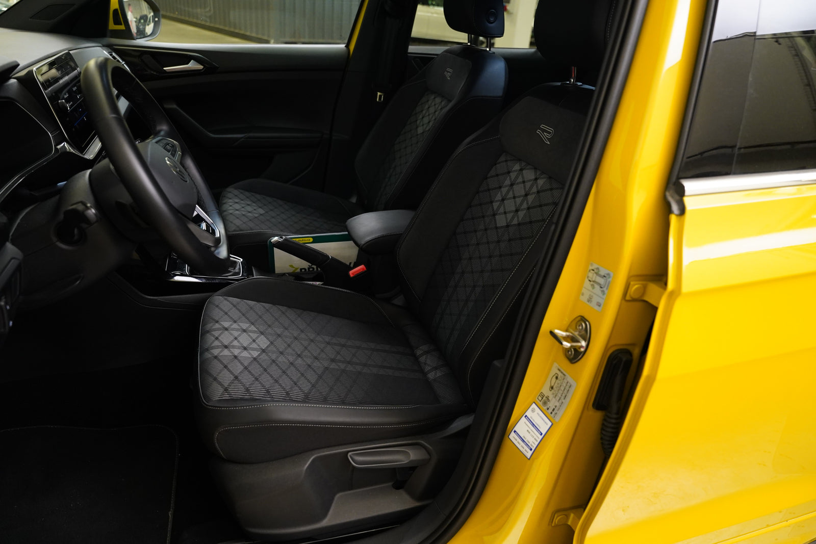 Volkswagen T-Cross 1.5 TSI 110 kW DSG R-Line – foto 11
