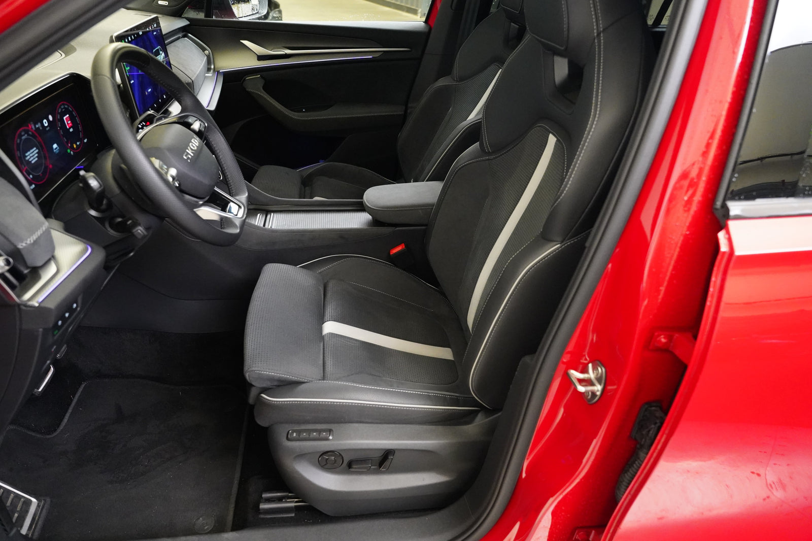 Škoda Kodiaq 2.0 TDI 142 kW 4x4 Sportline – foto 11
