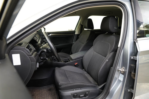 Škoda Superb 2.0 TSI 140kW Style Combi DSG – foto 11