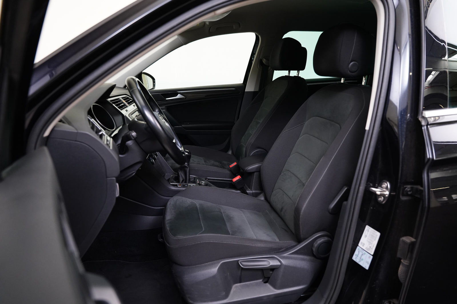 Volkswagen Tiguan 1.4 TSI 110kW 4Motion Highline – foto 11